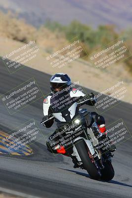 media/Dec-18-2022-SoCal Trackdays (Sun) [[8099a50955]]/Turn 10 (140pm)/